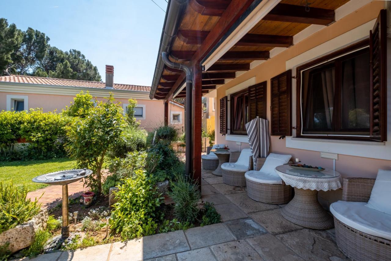 Guesthouse Istra Premantura Exterior foto
